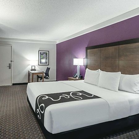Hotel La Quinta By Wyndham Lubbock West Medical Center Extérieur photo