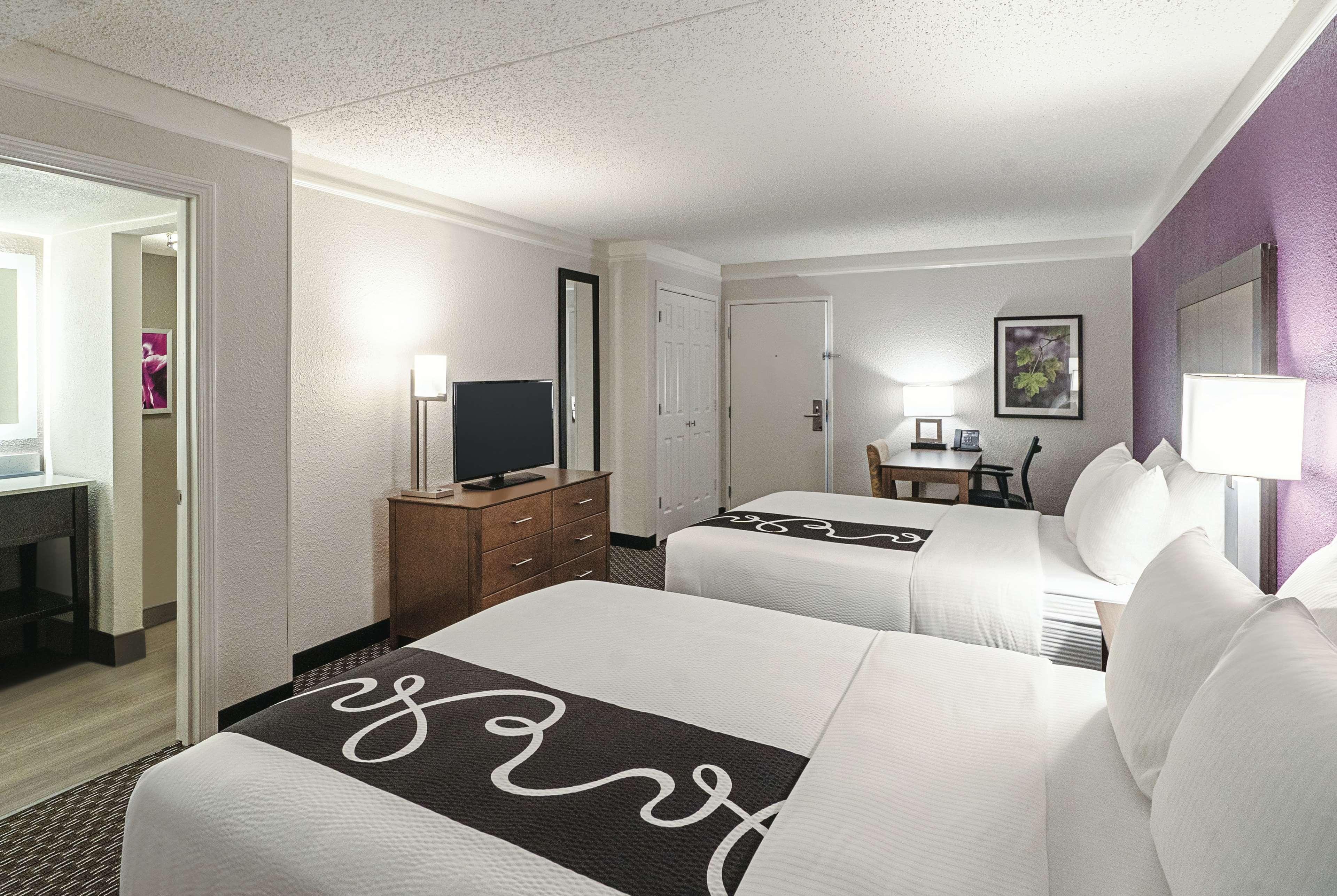 Hotel La Quinta By Wyndham Lubbock West Medical Center Extérieur photo