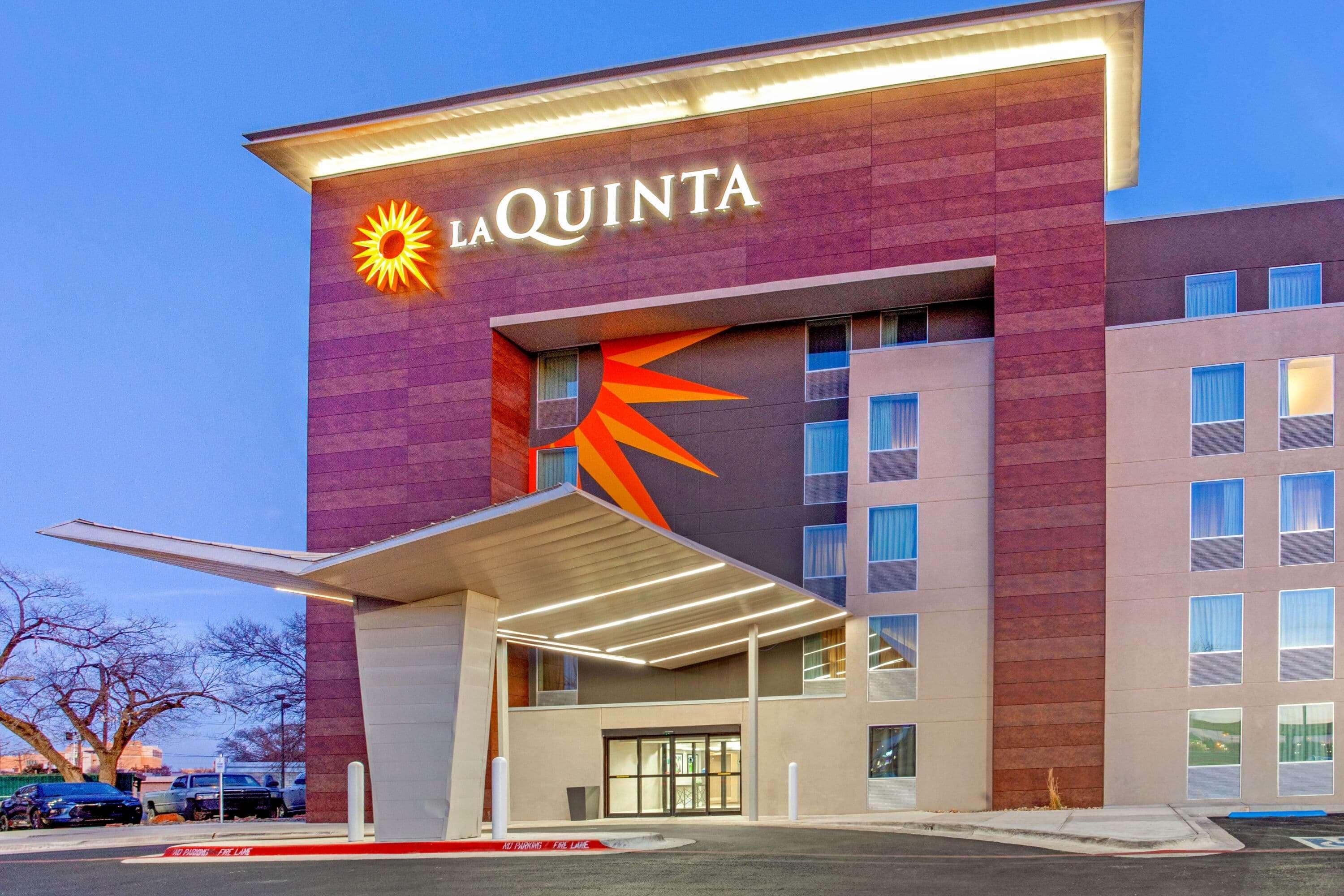 Hotel La Quinta By Wyndham Lubbock West Medical Center Extérieur photo