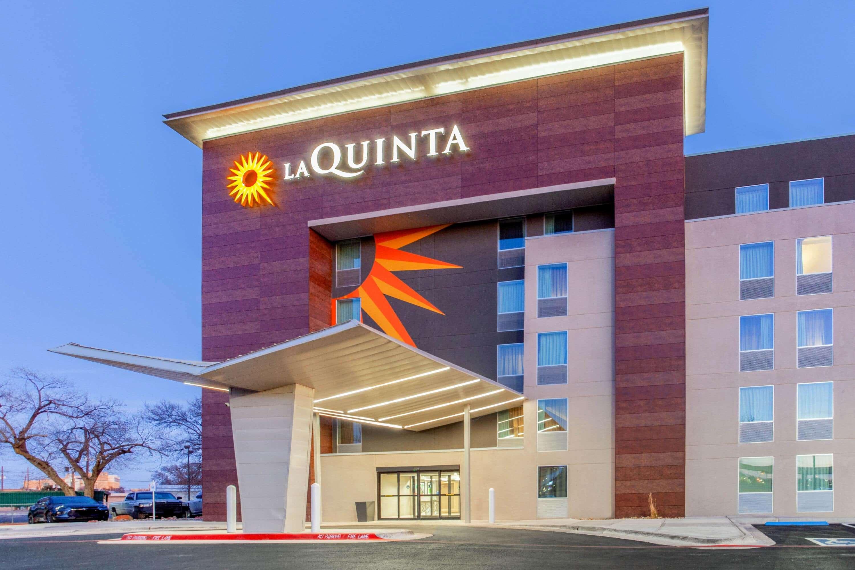 Hotel La Quinta By Wyndham Lubbock West Medical Center Extérieur photo