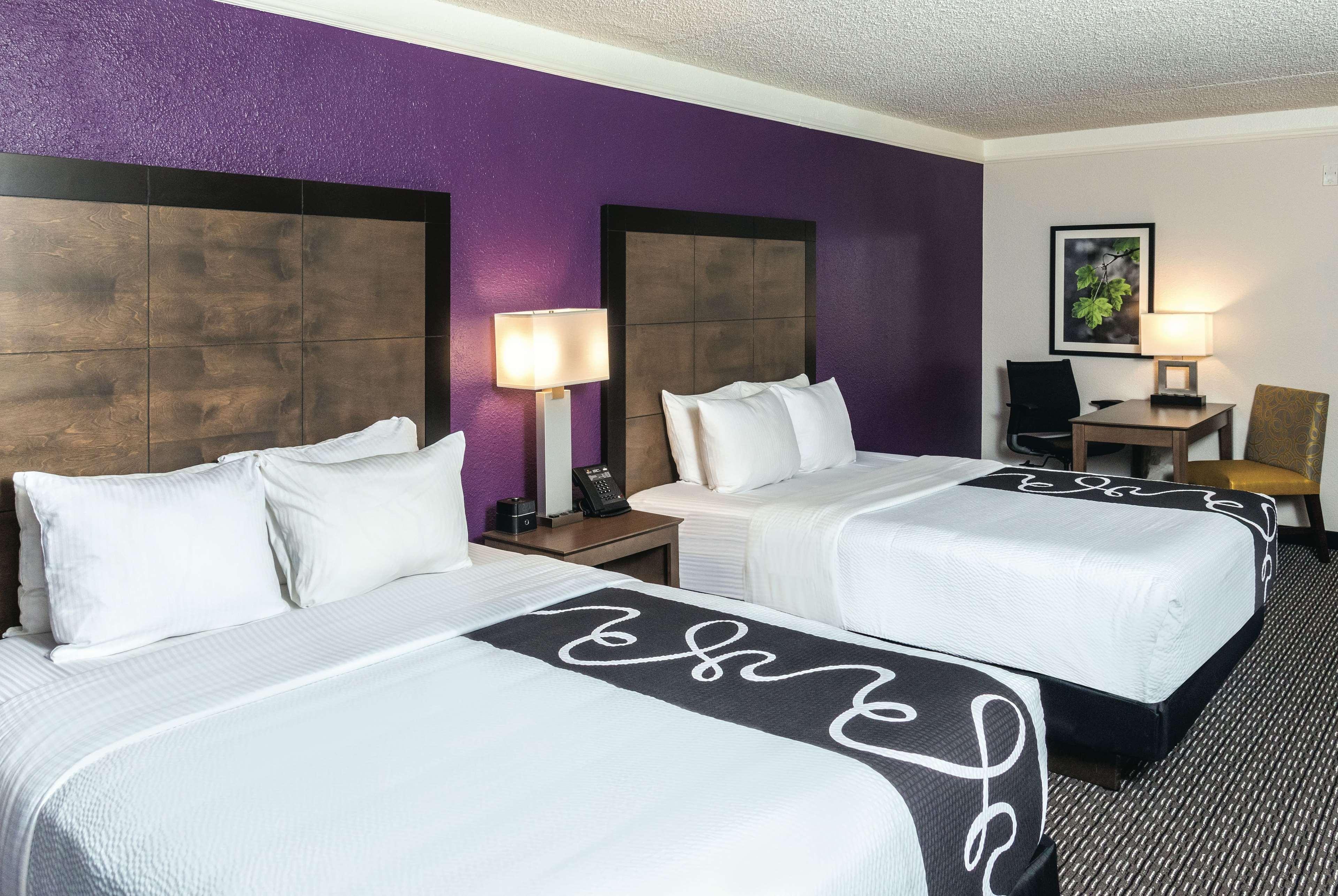 Hotel La Quinta By Wyndham Lubbock West Medical Center Extérieur photo