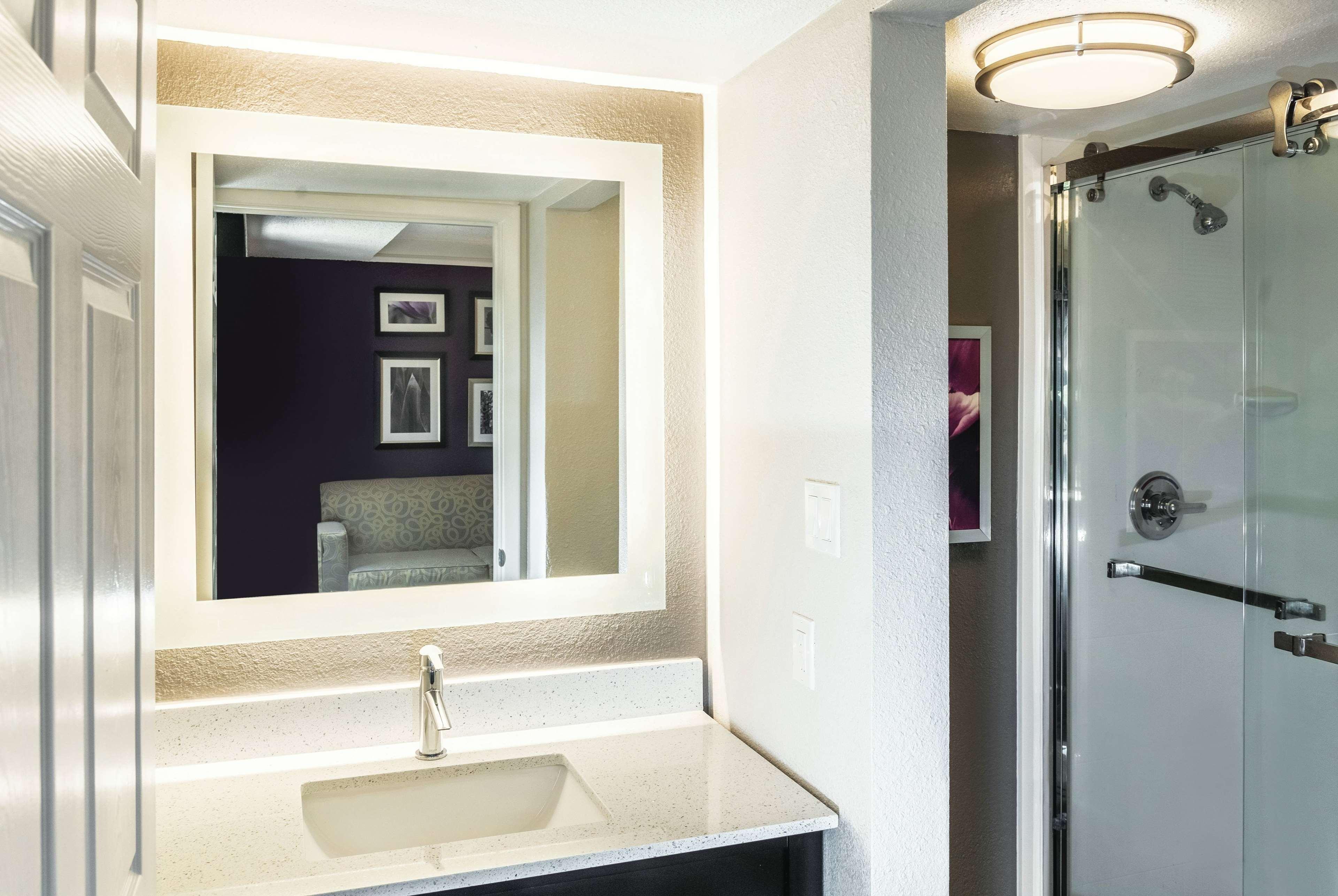 Hotel La Quinta By Wyndham Lubbock West Medical Center Extérieur photo