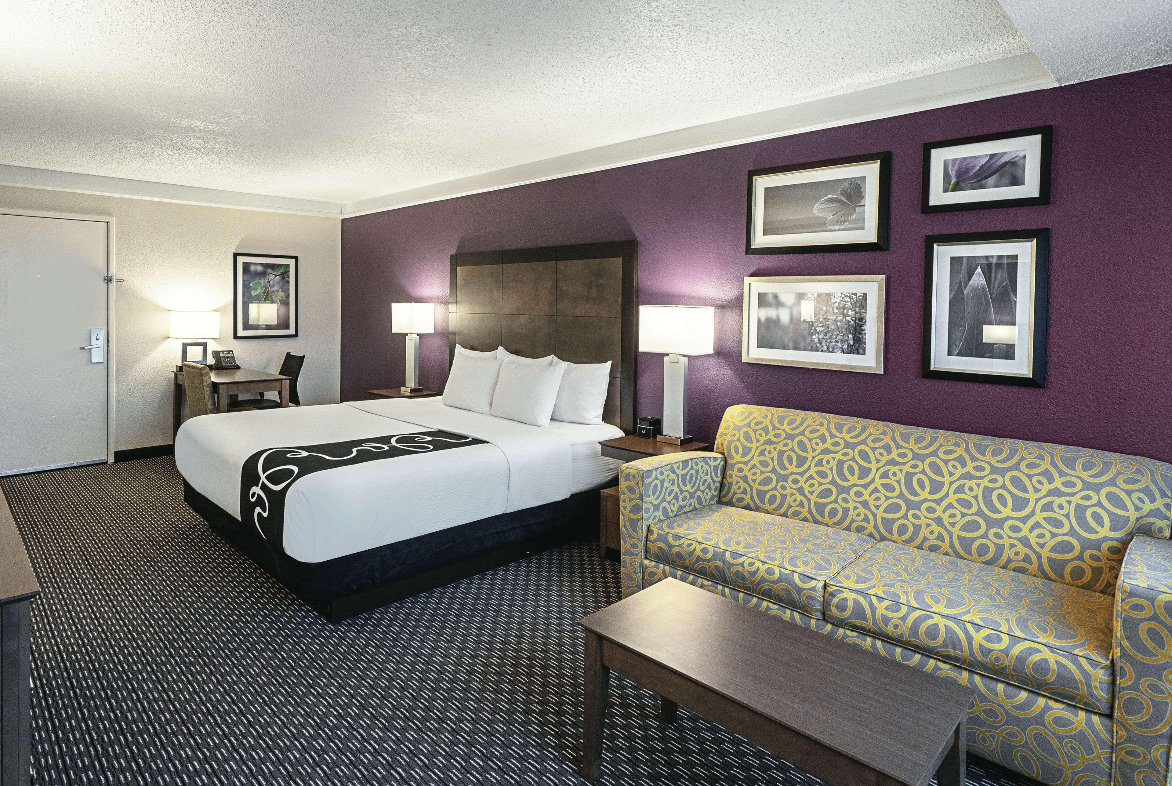 Hotel La Quinta By Wyndham Lubbock West Medical Center Extérieur photo