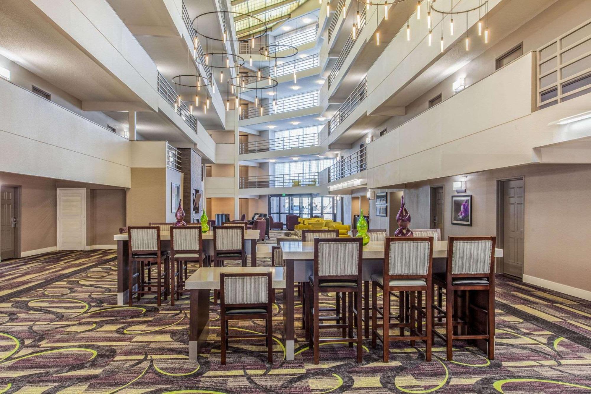 Hotel La Quinta By Wyndham Lubbock West Medical Center Extérieur photo