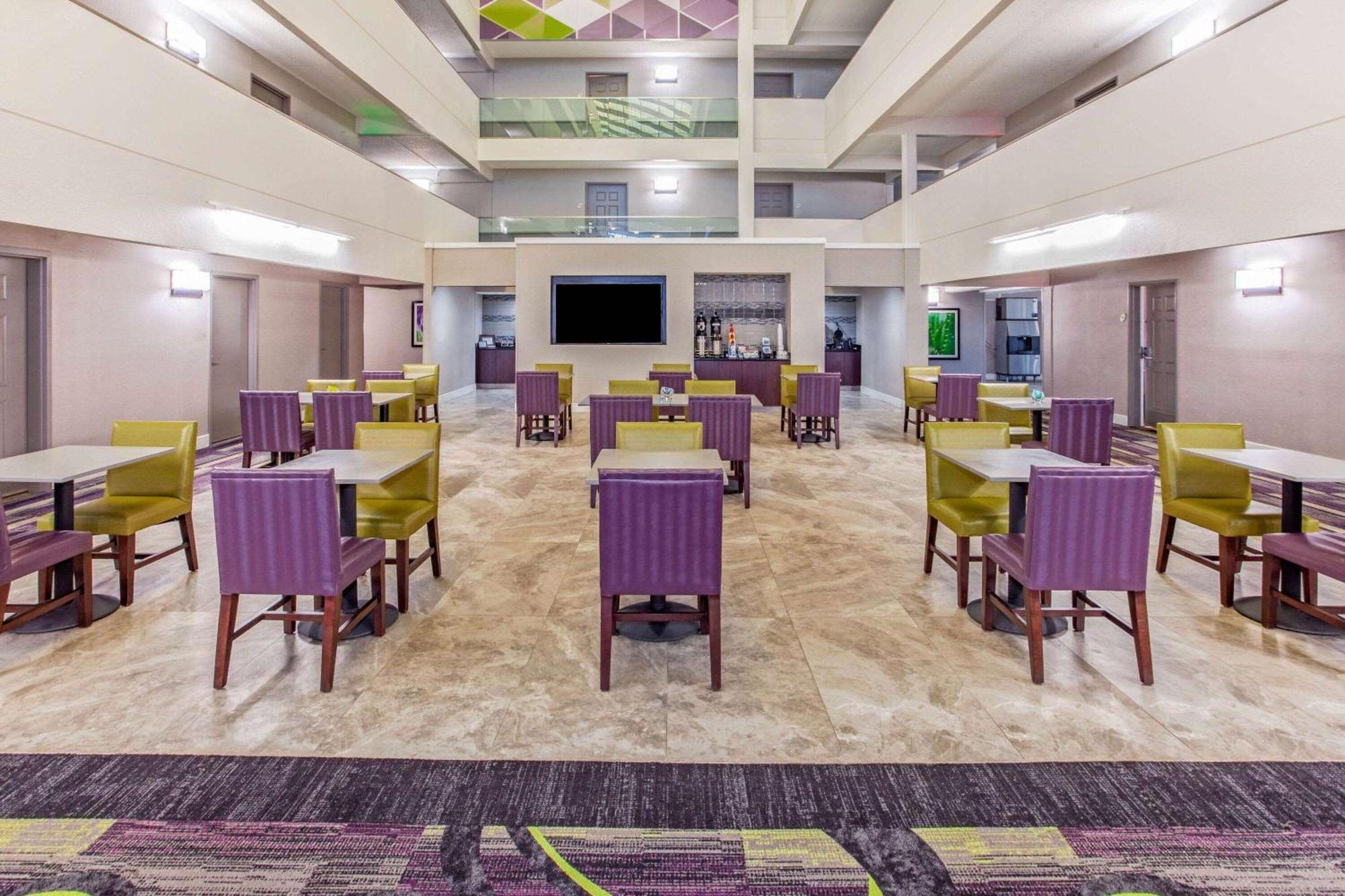Hotel La Quinta By Wyndham Lubbock West Medical Center Extérieur photo